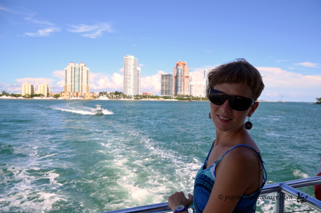 прогулочный катер в Майами